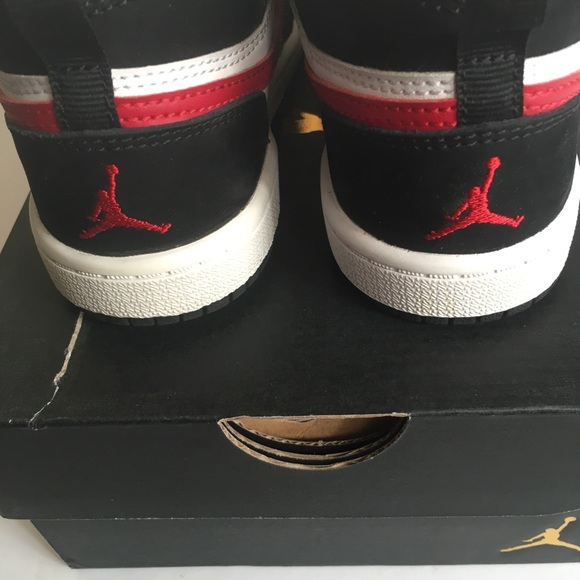 📌SOLD📌 Jordan 1 Retro High BP - Picture 5 of 8